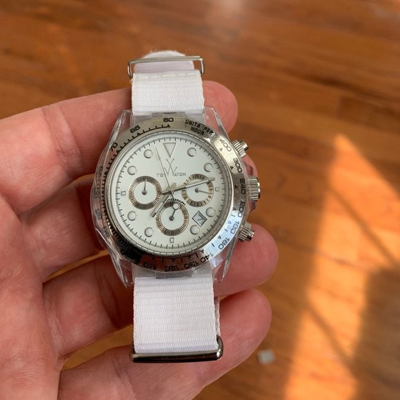 Men's Watch - Picture 1 of 3